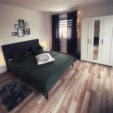 Quartier 3punkt0 Alte Steigerbaude Quarto em Acomodações Particulares